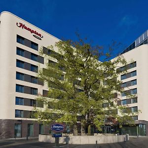 Hampton By Hilton Frankfurt Airport